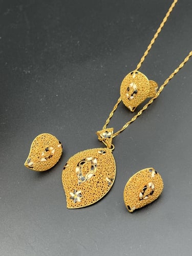 نصف طقم هندي