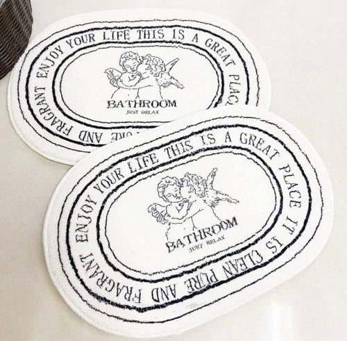 Black & white bathroom rugs