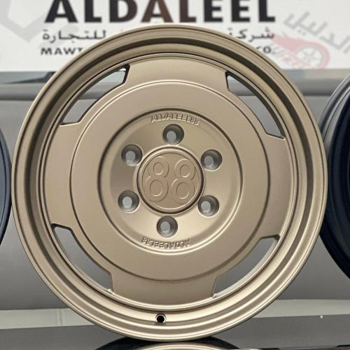 جنوط الدليـل 88 مقاس 17 لاندكروزر وجمس وهافال