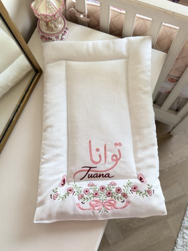 مدس مفرش مطرز