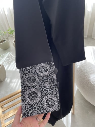 عباية نص بشت