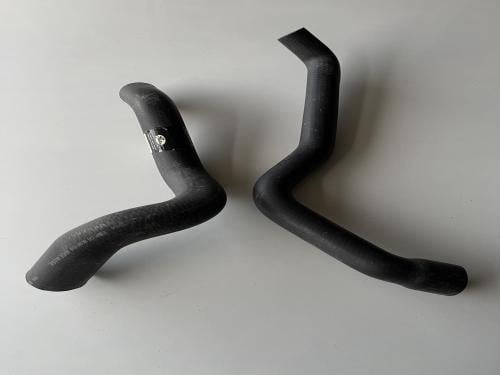 طقم اهواز راديتر فوق وتحت كابرس 89-93 امريكي قديم...