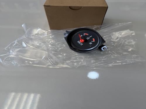 عداد تعبئة البطارية امريكي ونيت سوبربان بليزر 73-8...