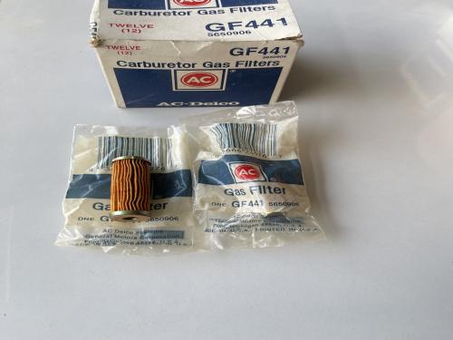 فلتر كربريتر اصليGM