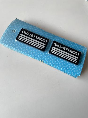 طقم علامة جانبية سلفرادو ونيت 88-94 تايوان