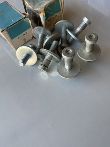 طقم اربع حبات مسمار وزنية قفل الباب كابرس ليوك كدل...