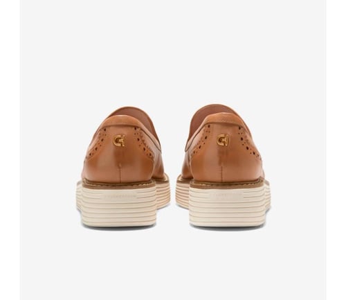 شوز من ماركة كول هان