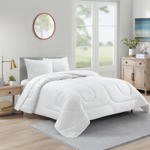 مفرش نفر ونص روز فلوري - أبيض