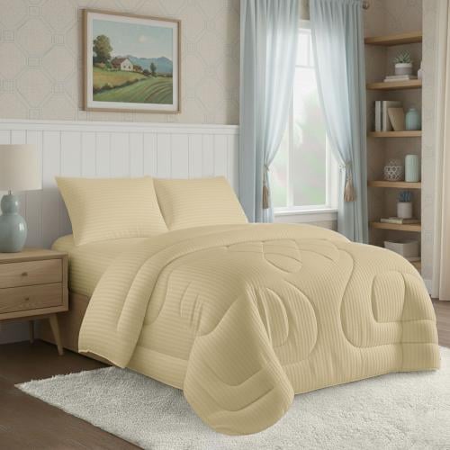 طقم لحاف نفر ونص روز فندقي مقلم - بيج