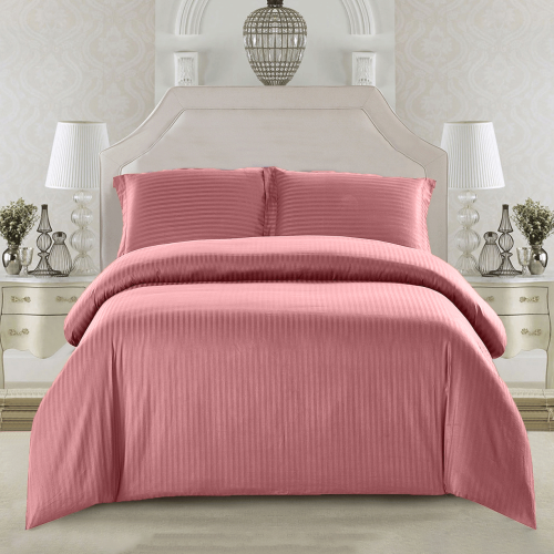 مفرش نفر ونص بحشوة متحركة روز فندقي مقلم - زهري