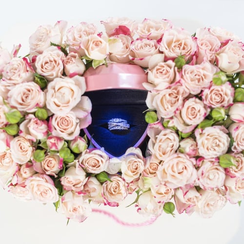 ورد مع اكسسوار (الرياض)