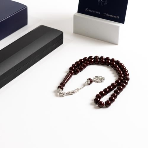 بكلايت قرمزي