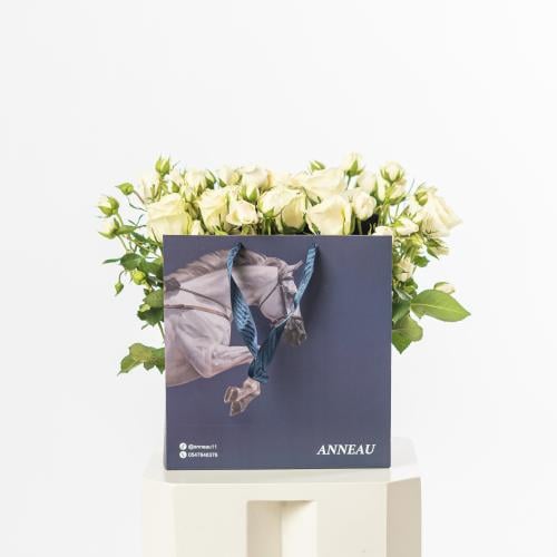 كيس ورد مع سبحه ( الرياض )