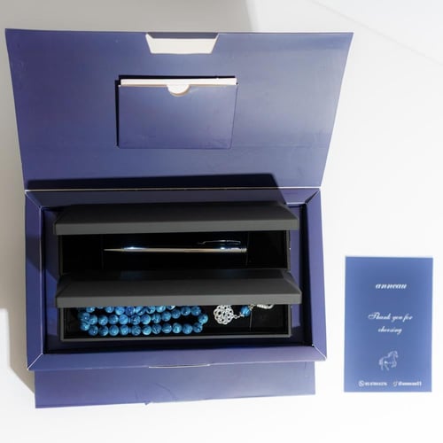 بوكس يشمل منتجين من اختيارك