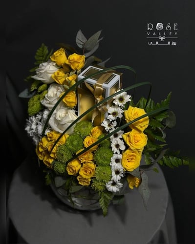 فازة صغيرة & 250غ بستاني & ورد طبيعي