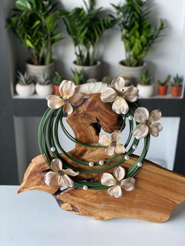 مسكة عروسة انيقة