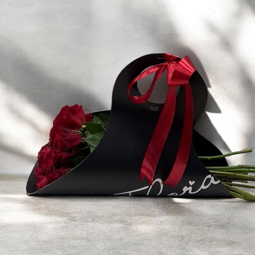 كيس ورد بالون الاسود الراقي