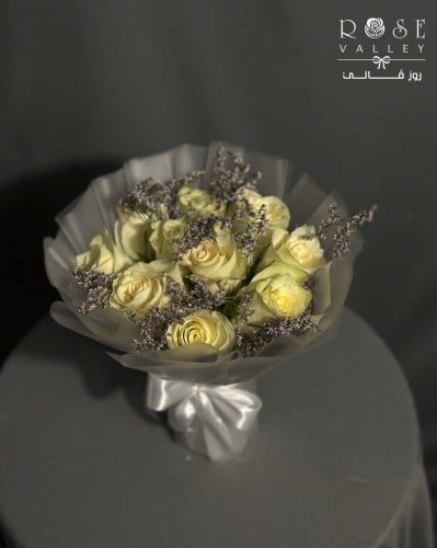 ميني بوكيه أبيض