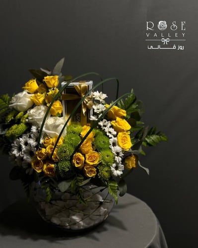 فازة صغيرة & 250غ بستاني & ورد طبيعي