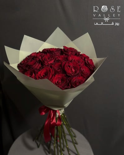 باقة ورد أحمر جوري هدية مميزة