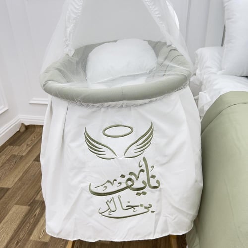 طقم مفرش استقبال للأم والمولود - باسم نايف