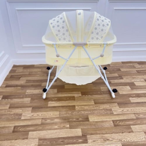 سرير البيبي متعدد الاستخدام