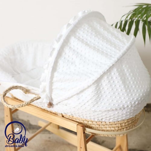 مهد سلة موسى مع مفرش ابيض + حامل هزاز