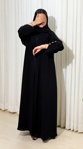 عباية رسميه كسره من الخلف