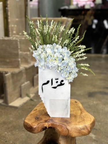 رخاميات مع اسم