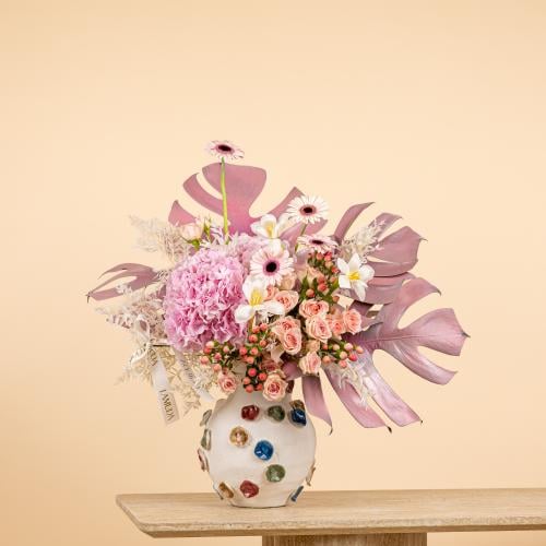 Pink Gerbera & Metallic Palm Bloom
