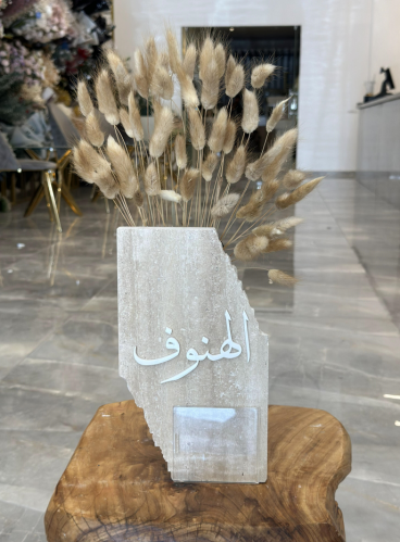 رخاميات ورد صناعي