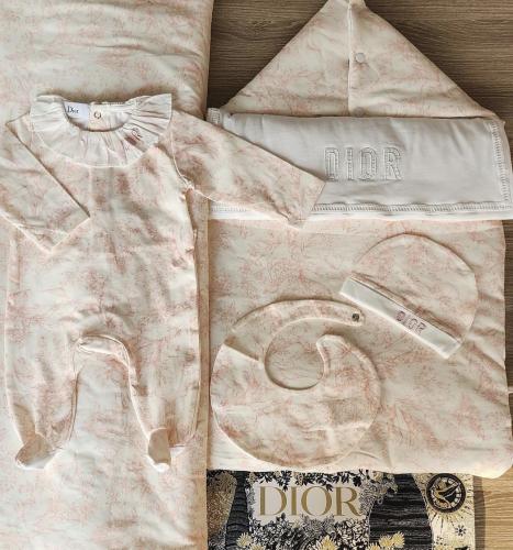 طقم ديور ٥قطع+كيس ورقي