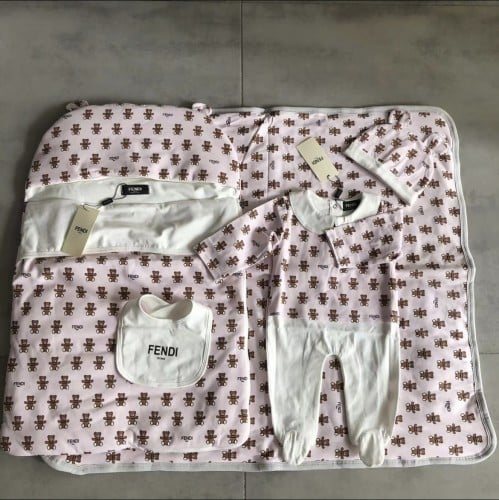 طقم فندي 5قطع