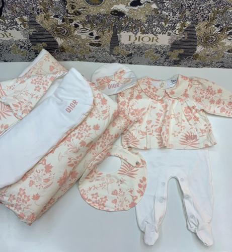 طقم ديور ٥قطع+كيس الماركة