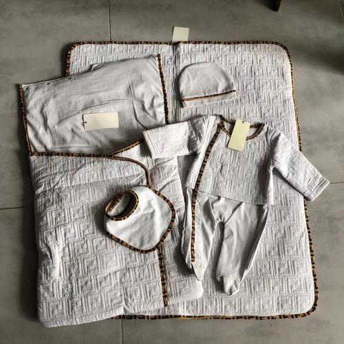 طقم فندي 5قطع(رمادي)