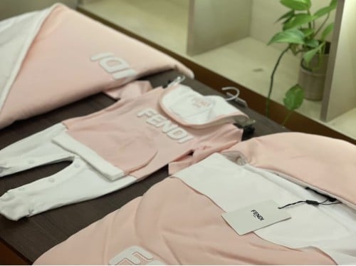 طقم فندي 5قطع