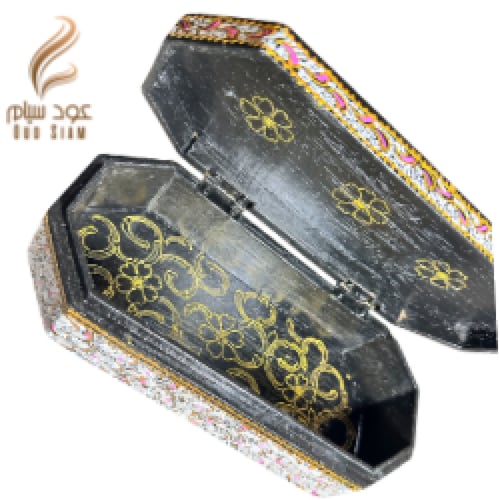 صندوق خشبي منقوش مضلع