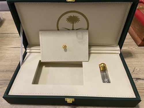 شنطة هدية مستطيلة