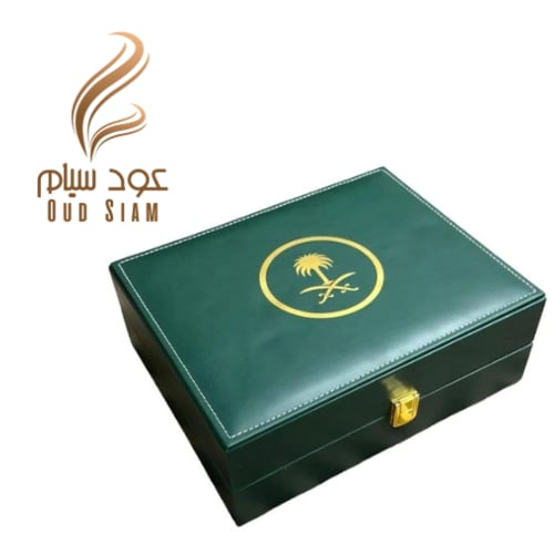 شنطة جلد هدية مع مبخرة و 4 اوقيات عود