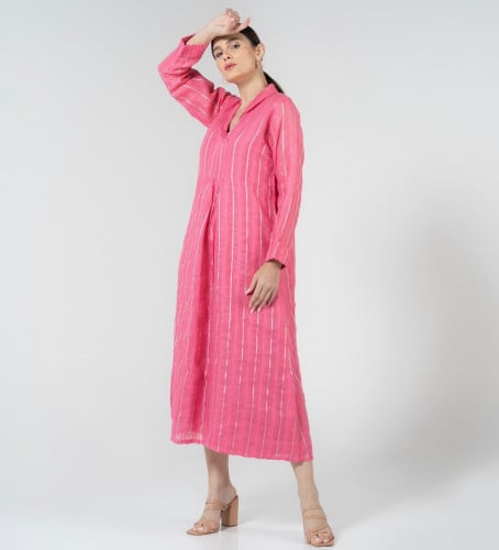 Linen in pink