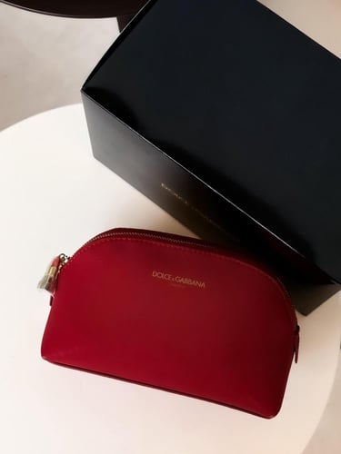 شنطة مكياج دولتشي اند قابانا