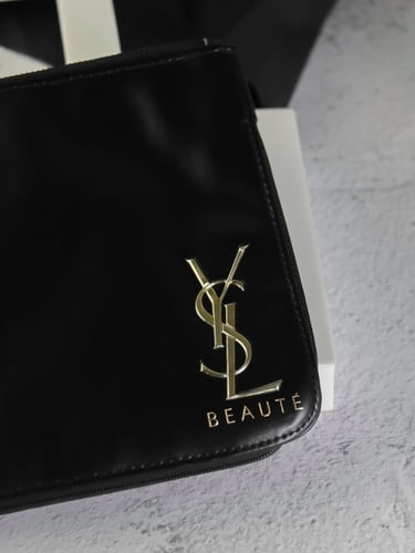 شنطة سان لوران