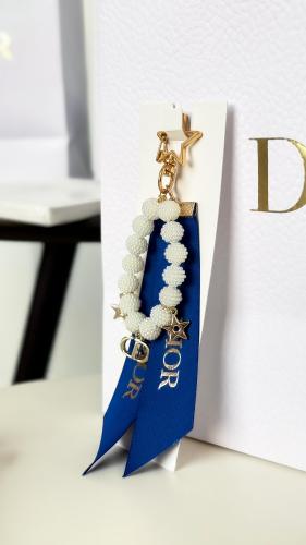 ميدالية ديور+ كيس