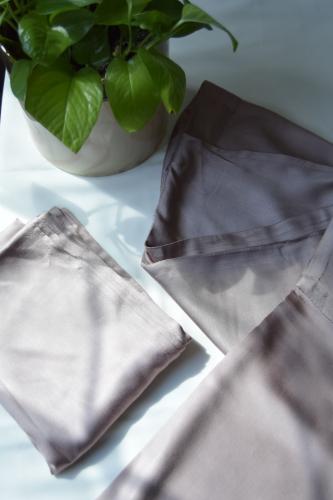 10 prayer sheets, separate head covering