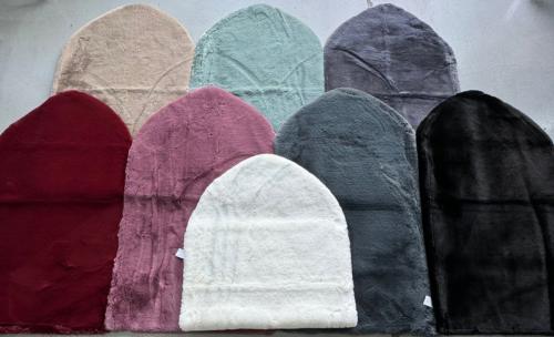 10 sets of velvet carpets