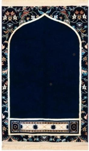 10 sets of carpets size 14 meters