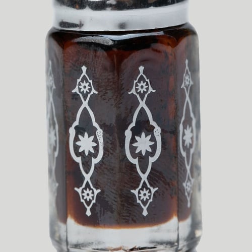 دهن عود تراد 3