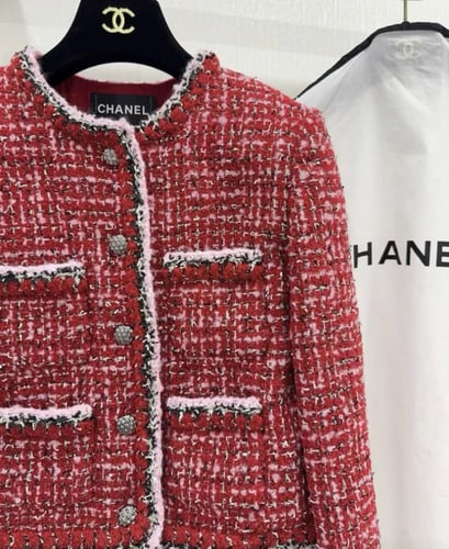 طقم تنوره و بلوزه