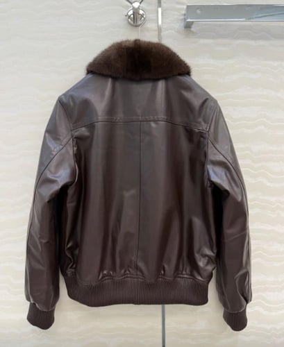 جاكيت نسائي