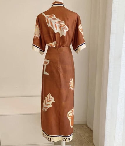 طقم تنوره وبلوزه